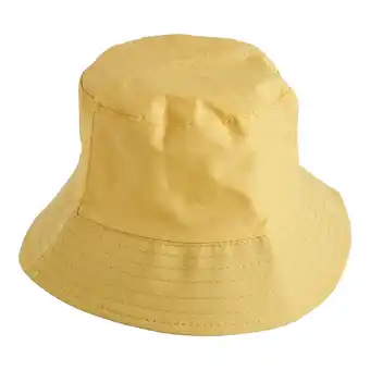 Giant Tiger Kid's basic bucket hat offer