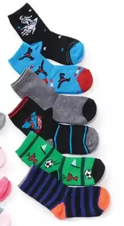 Giant Tiger Boys crew socks offer