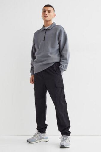 H&M Regular fit cargo pants offer