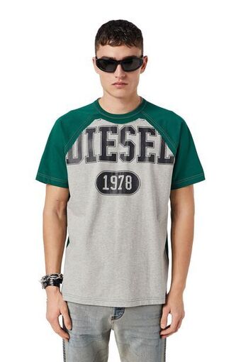 Diesel T-shirt with logo panel offer