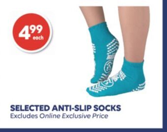 Wellwise by Shoppers Selected anti-slip socks offer