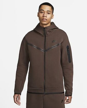 Nike Nike sportswear tech fleece offer