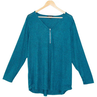 Giant Tiger Women's fashion top offer