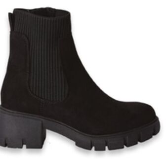 Walmart Ladies' fashion boots offer