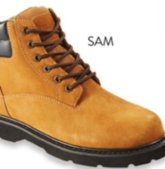 Walmart Men's casual boots offer