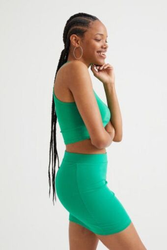 H&M Mini skirt offer