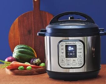 Walmart Instant pot 6-qt. duo v5 7-in-1 pressure cooker offer