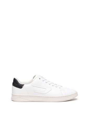Low-top leather sneakers with d patch