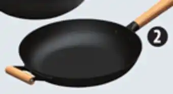 Canadian Tire Paderno 32cm cast-iron pan offer