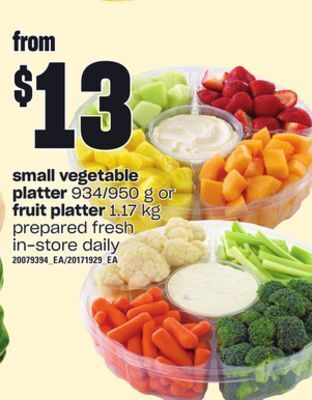 Independent Grocer Small vegetable platter, 934/950 g or fruit platter, 1.17 kg offer