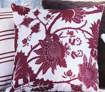 Giant Tiger Canvas or faux fur cushion offer