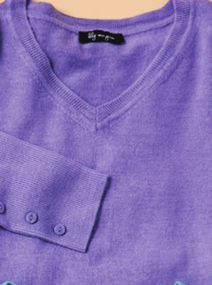 Giant Tiger Women's cashmere-like sweater offer