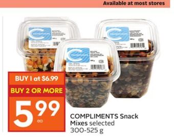 Foodland Compliments snack mixes selected 300-525 g offer