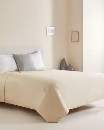 ZARA HOME (180 thread count) cotton percale duvet cover offer