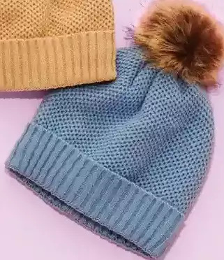 Giant Tiger Women's winter accessories offer