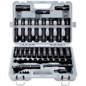 Canadian Tire Maximum 48-pc 1/2"-drive impact socket set offer