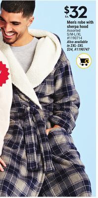 Giant Tiger Men's robe with sherpa hood offer