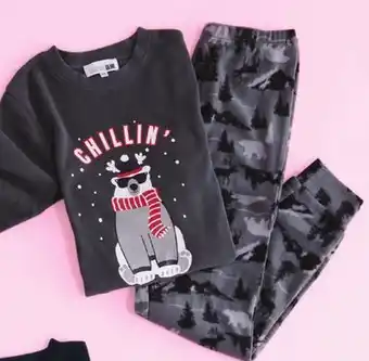 Giant Tiger Girls micro fleece pj set offer