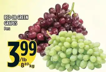 Marché Adonis Red or green grapes offer