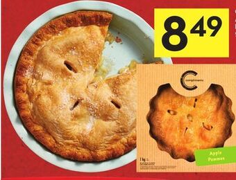 Foodland Compliments apple or pumpkin pie 900 g - 1 kg offer