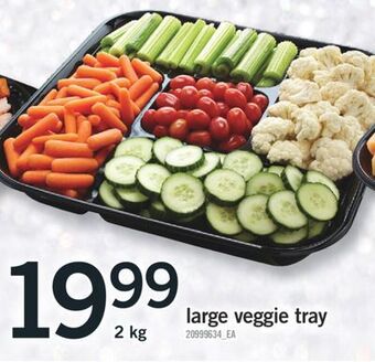 Fortinos Large veggie tray, 2 kg offer