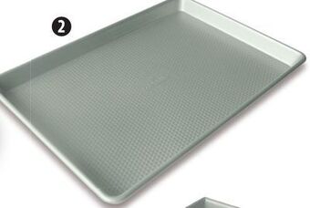 Canadian Tire Paderno professional 18x13" cookie pan offer
