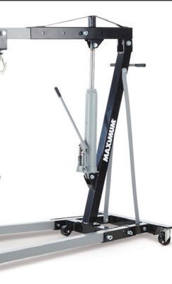 Canadian Tire Maximum 2-ton hydraulic shop crane offer