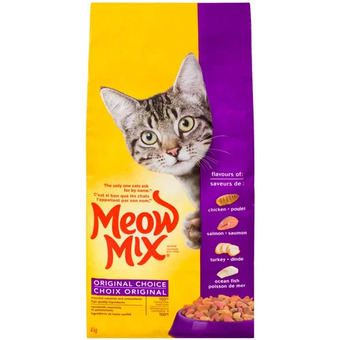 Giant Tiger Meow mix cat food offer