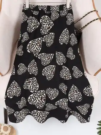 SheIn Plus allover print skirt offer