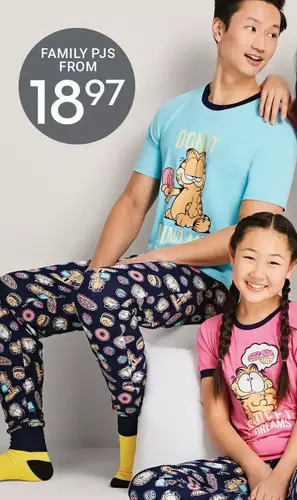 Giant Tiger Men's licensed 2 piece pj set offer