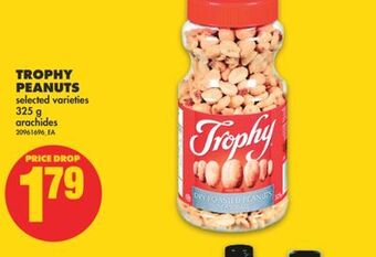 No Frills Trophy peanuts, 325 g offer