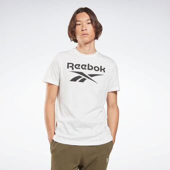 Reebok Reebok identity big logo t-shirt offer