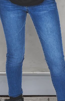 Sushi Shop Fashion brand denim pants offer