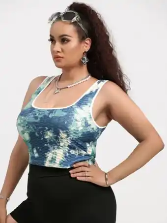 SheIn Plus contrast binding tank top offer