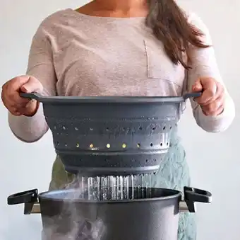 Pampered Chef Silicone collapsible steamer & strainer offer