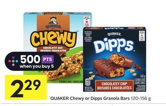 Foodland Quaker chewy or dipps granola bars 120-156 g offer