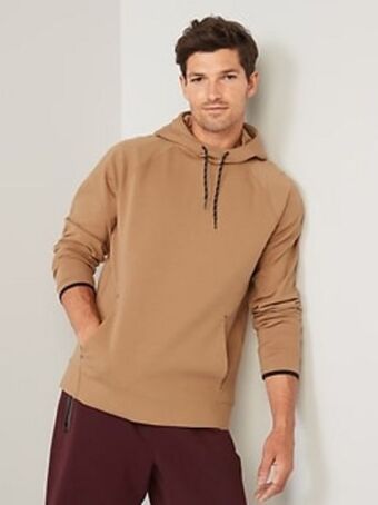 Old Navy Dynamic fleece pullover hoodie for men offer