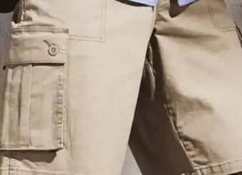 Walmart Men's lee relaxed fit cargo shorts offer
