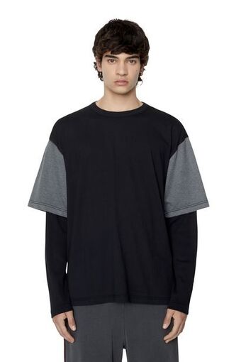 Diesel T-shirt with double sleeves offer
