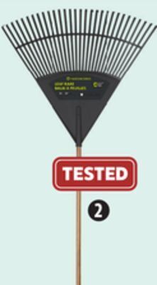 Canadian Tire Yardworks basic 30˝ poly rake offer