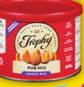 Giant Tiger Trophy pub mix offer