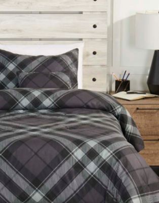 The Brick William 3-piece twin comforter set offer