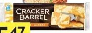 IGA CRACKER BARREL Cheese 400 g offer