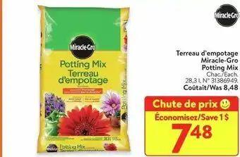 Walmart Miracle Gro Potting Mix 28,3 L offer