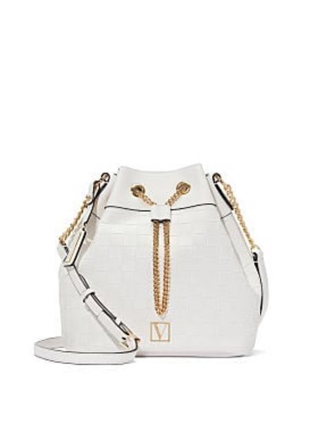 Victoria's Secret The victoria bucket bag offer