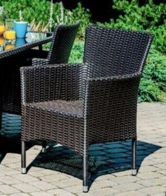 JYSK HATTEN/AIDT CHAIR with steel frame and weather-resistant polyrattan weave. Stackable offer