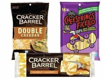 IGA CRACKER BARREL Cheese 400 g, Shredded Cheese 250-320 g or BLACK DIAMOND Cheestrings 252-336 g offer