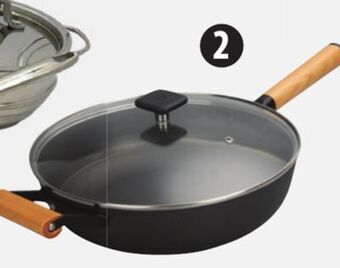 Canadian Tire Paderno 30cm cast-iron non-stick jumbo cooker offer