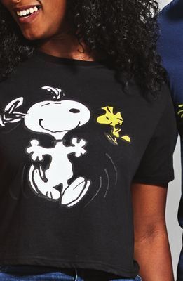Giant Tiger Women's licensed tee offer