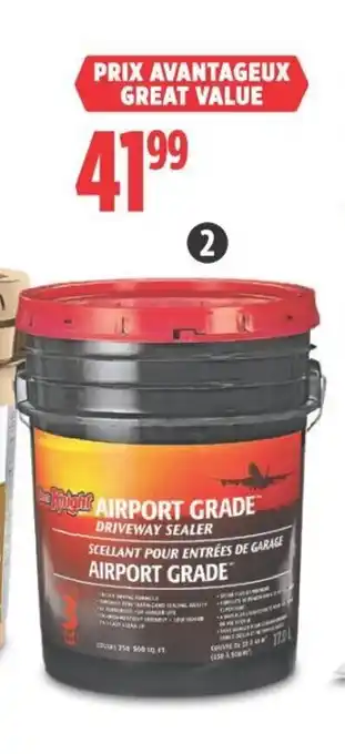 Canadian Tire Scellant pour entrée de garage Airport-Grade Black Knight, 17 L. Contribue à protéger jusqu'à 3 ans. offer